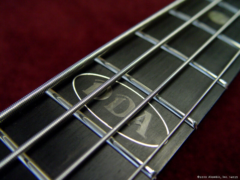 DDA inlay in black mother of pearl and silver