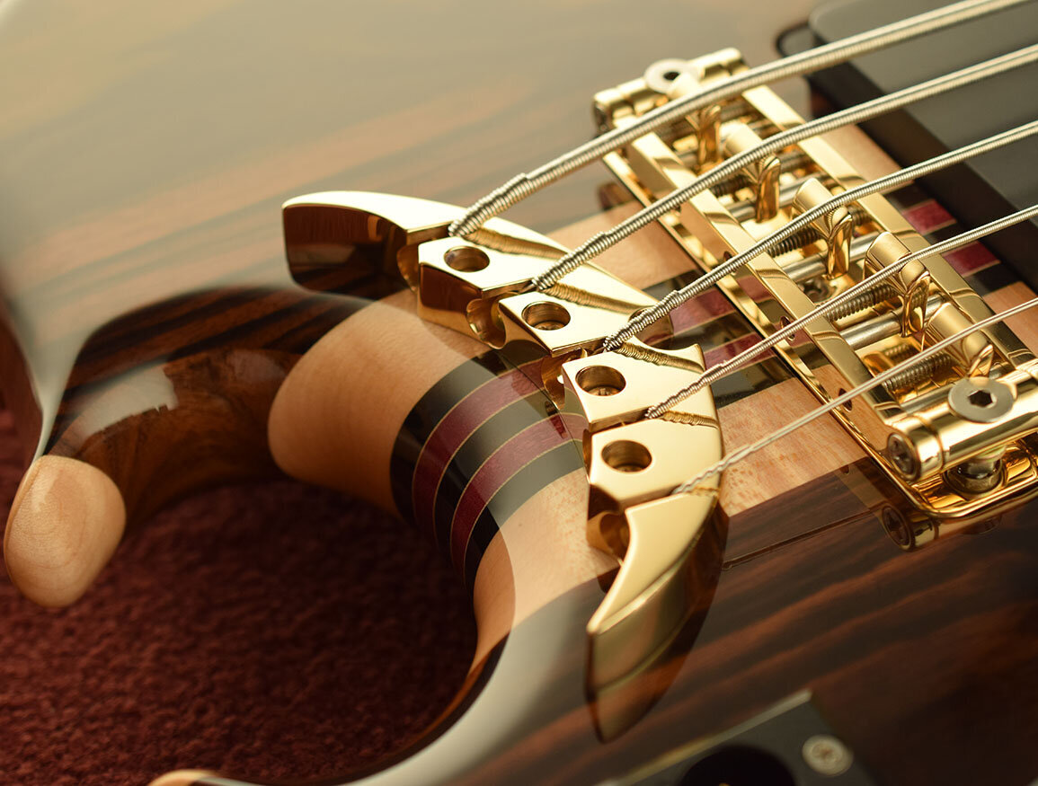 Goldplated Bird of Prey 5-string tailpiece